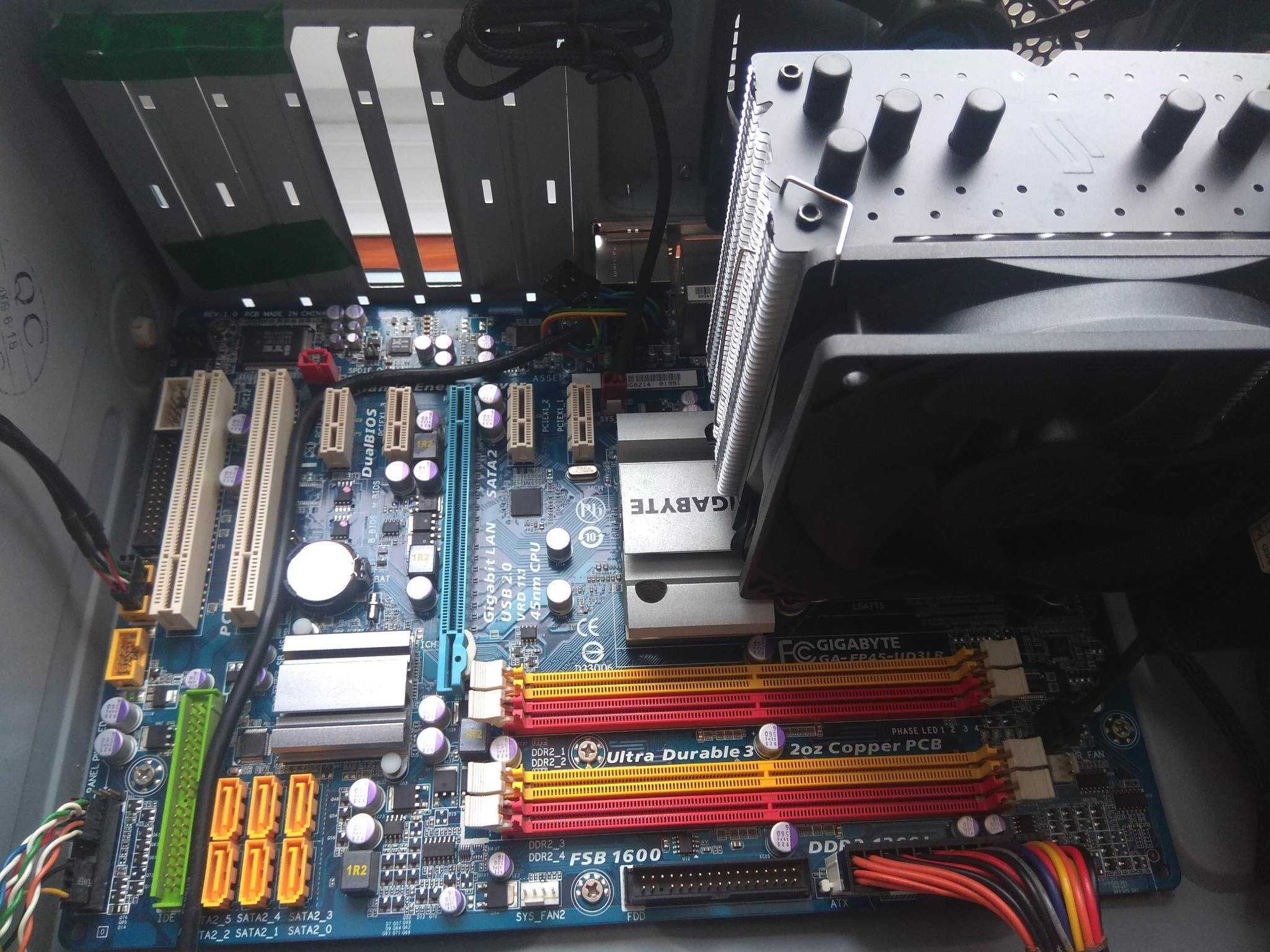 gigabyte ep45 ud3lr + procesor