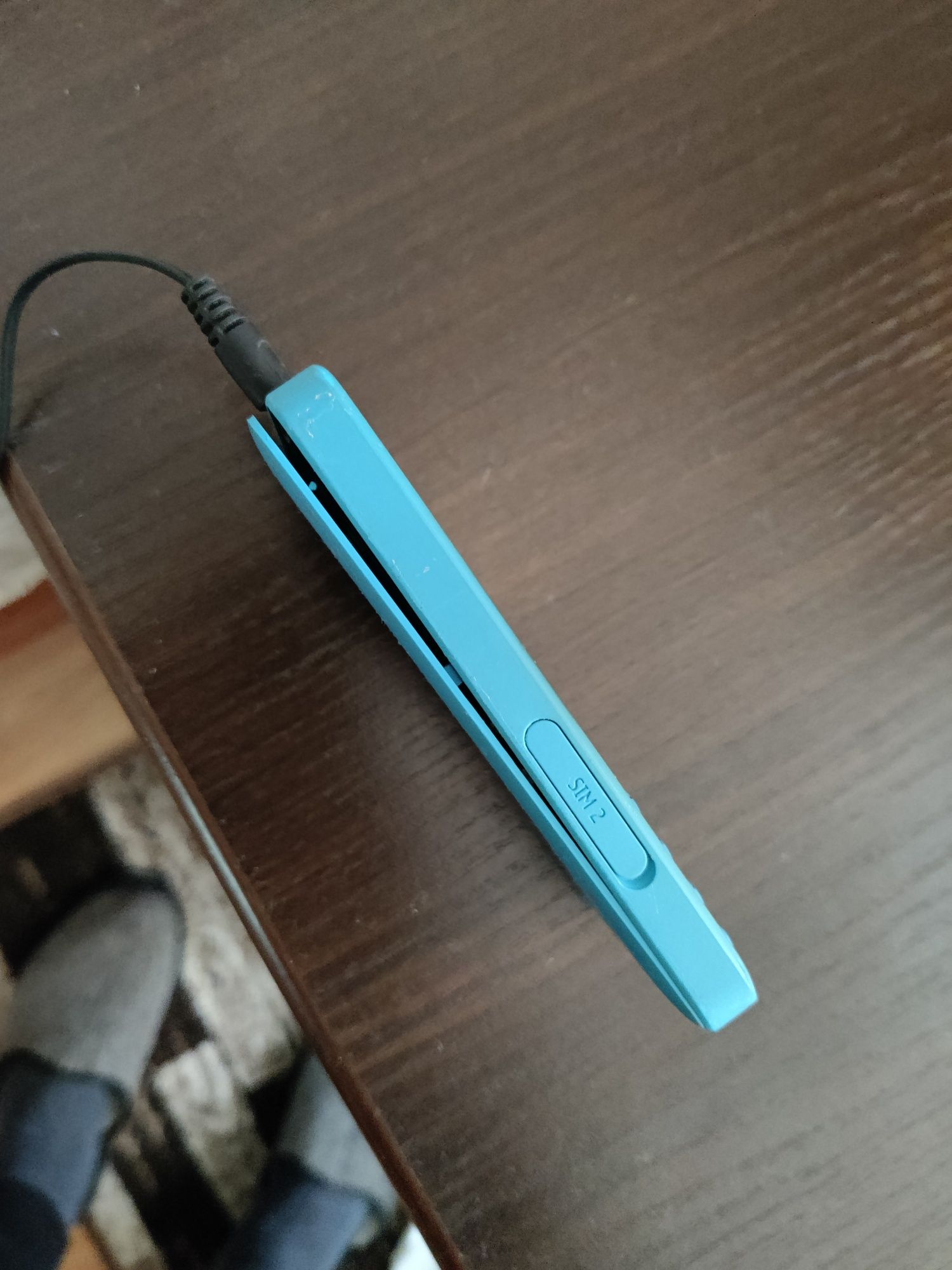 NOKIA ASHA 210 RM-92B + зарядка в рабочем состоянии