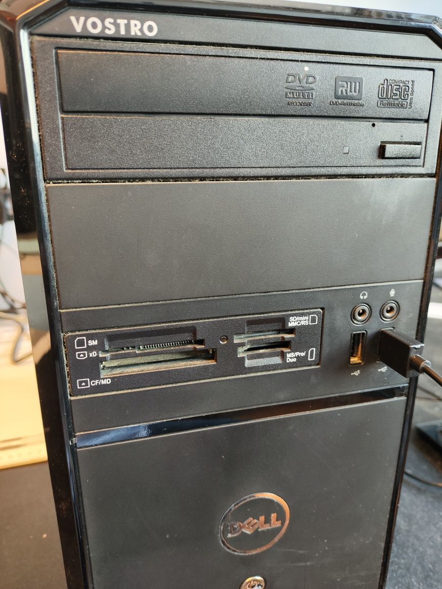 Komputer stacjonarny Dell Wostro win 10 pro