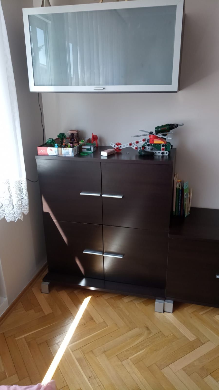 Meble modułowe brązowe