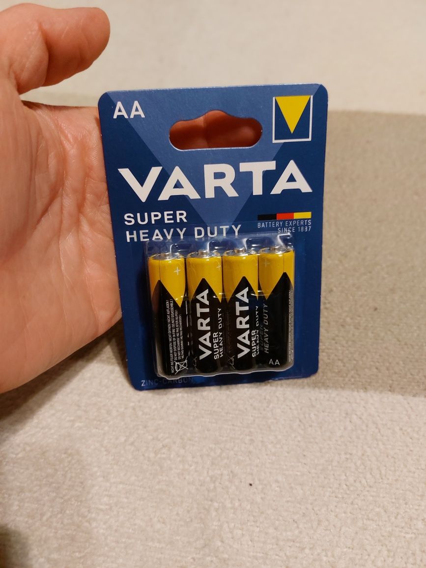 Varta super heavy duty