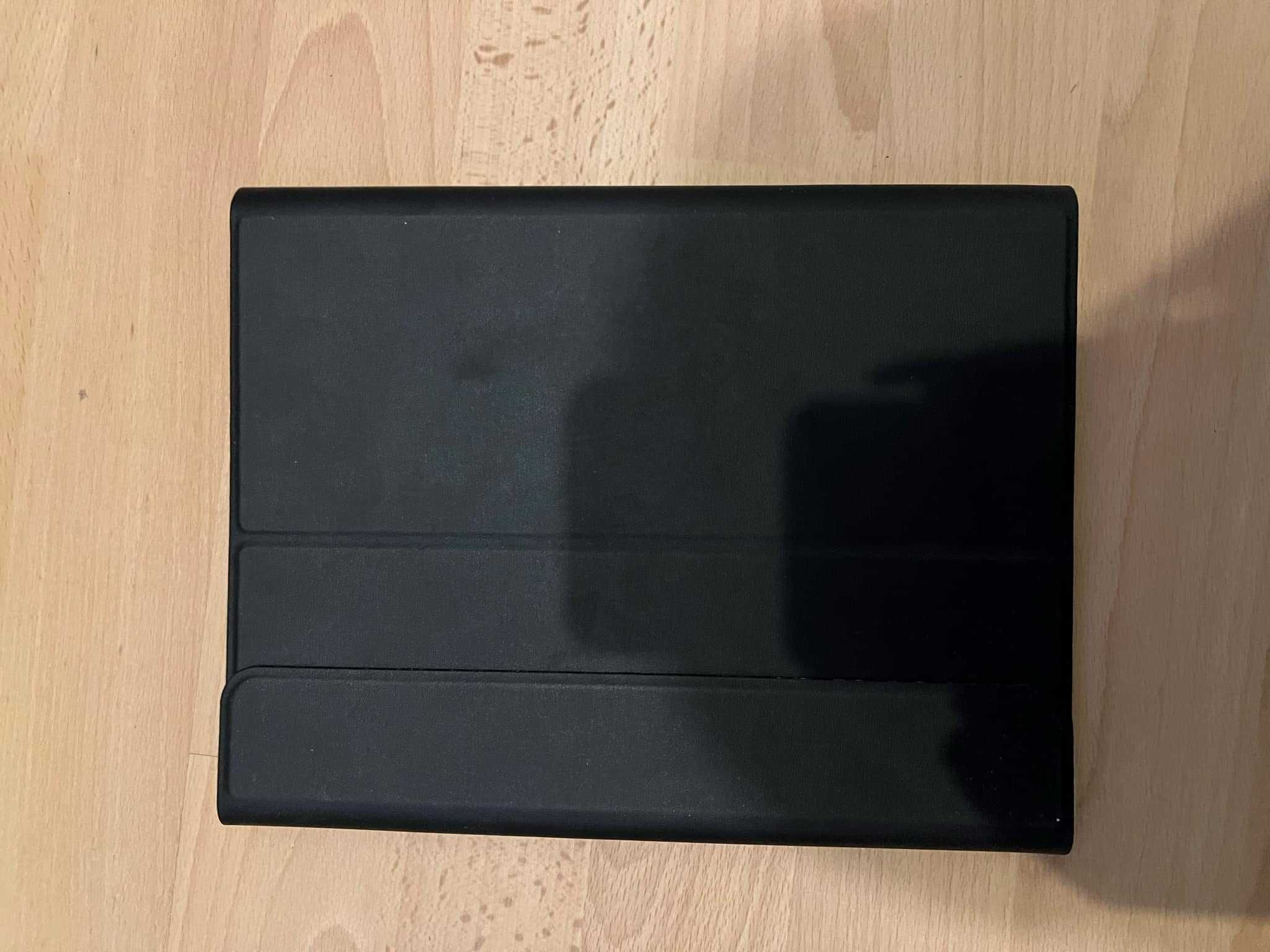 Etui z klawiaturą do iPad 11pro