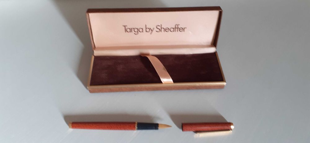 Caneta de tinta permanente antiga