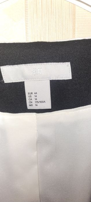 Піджак жіночий елегантний