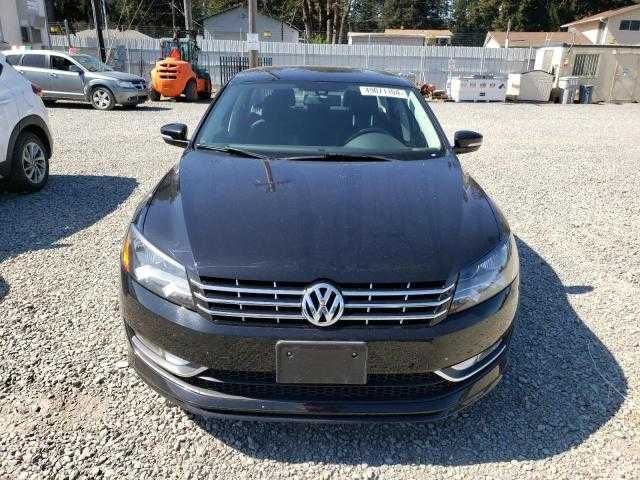 2015 року Volkswagen Passat Sel