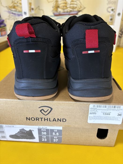 Замшеві черевики для хлопчика, фірма Northland