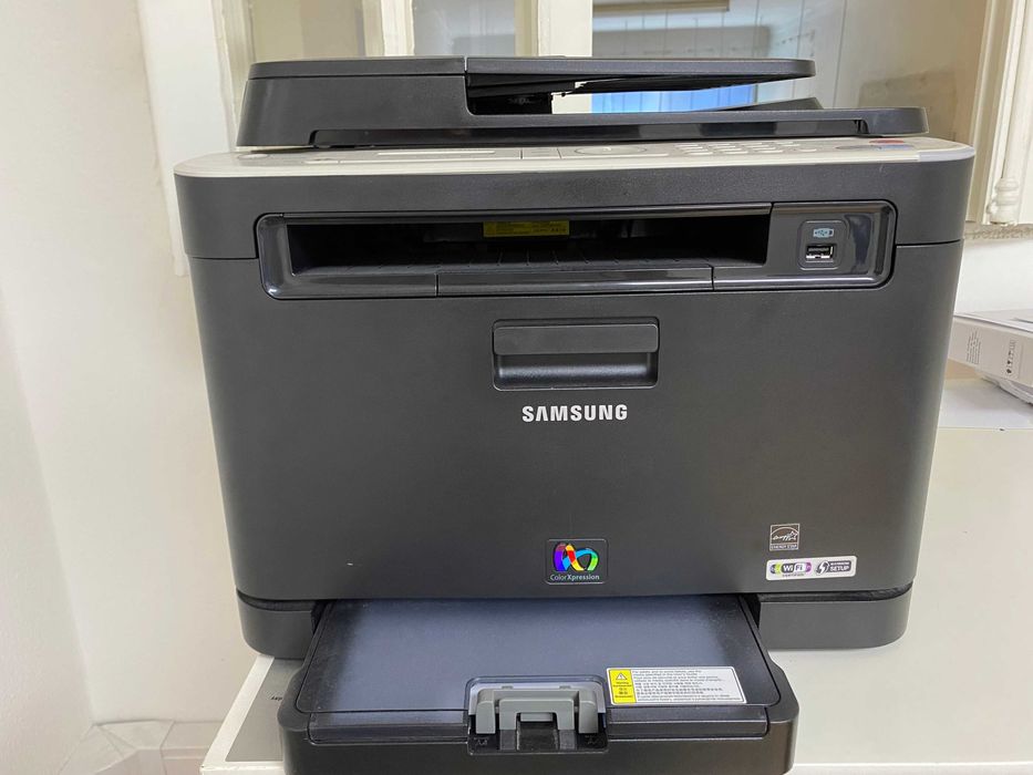 Impressora multifunções Samsung Color Laser CLX-3185 FW