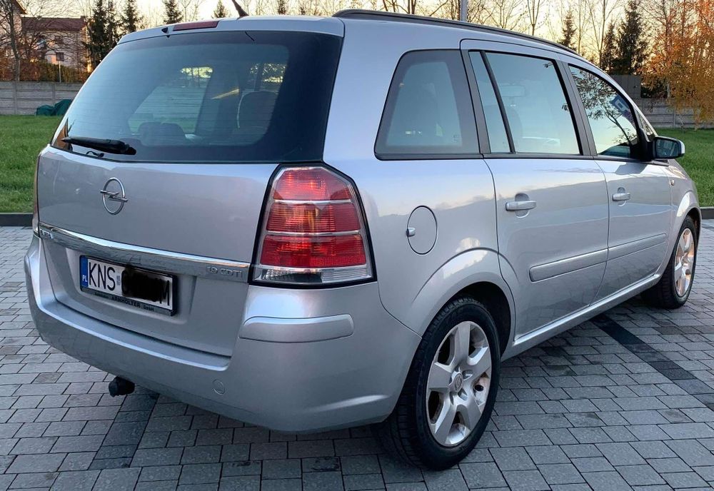 Opel Zafira B 1.9CDTi bardzo ładny stan! 6 biegów-7 osób! Zamiana
