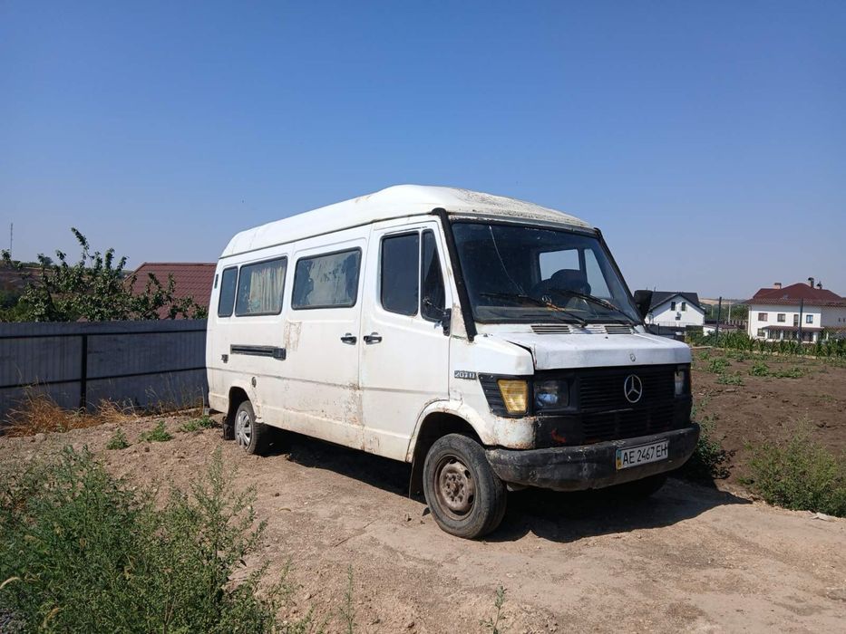 Продам бус 3.0д Мерседес