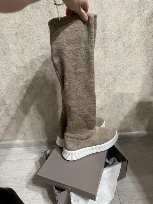 Сапоги высокие натуральная кожа бежевые 39р 25,5см