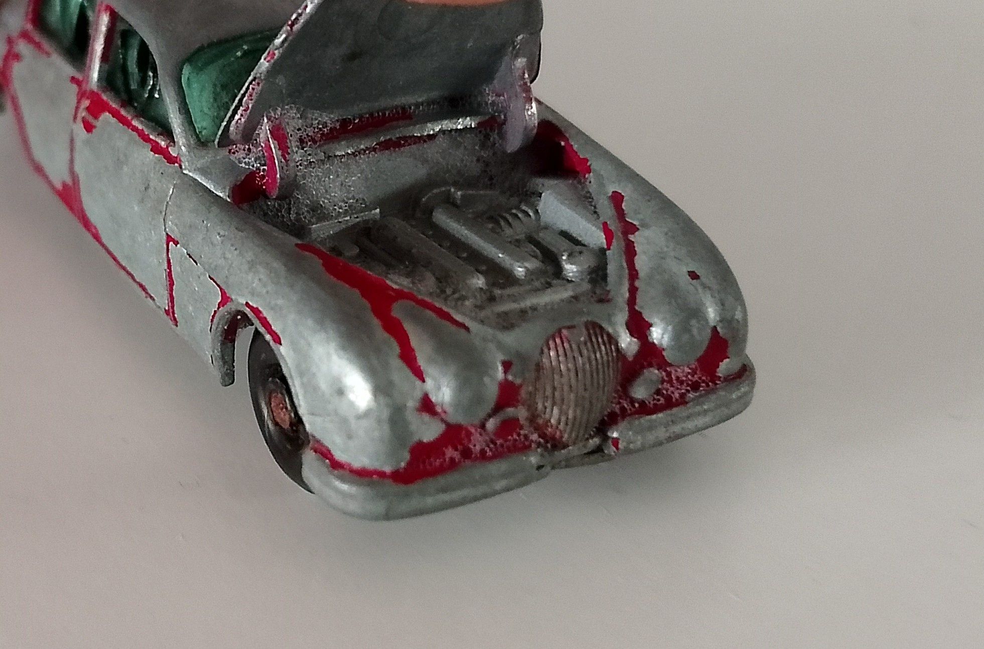 Matchbox Jaguar 3.4 Litre stary resorak