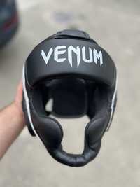 Шолом боксерський Venum Elite чорно-білий