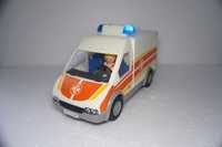 Playmobil 481 Pogotowie Karetka Ambulans Medyk Światło i Dźwięki