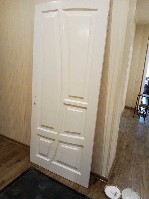 Ремонт дверей,реставрация столярных изделий.(мебели)