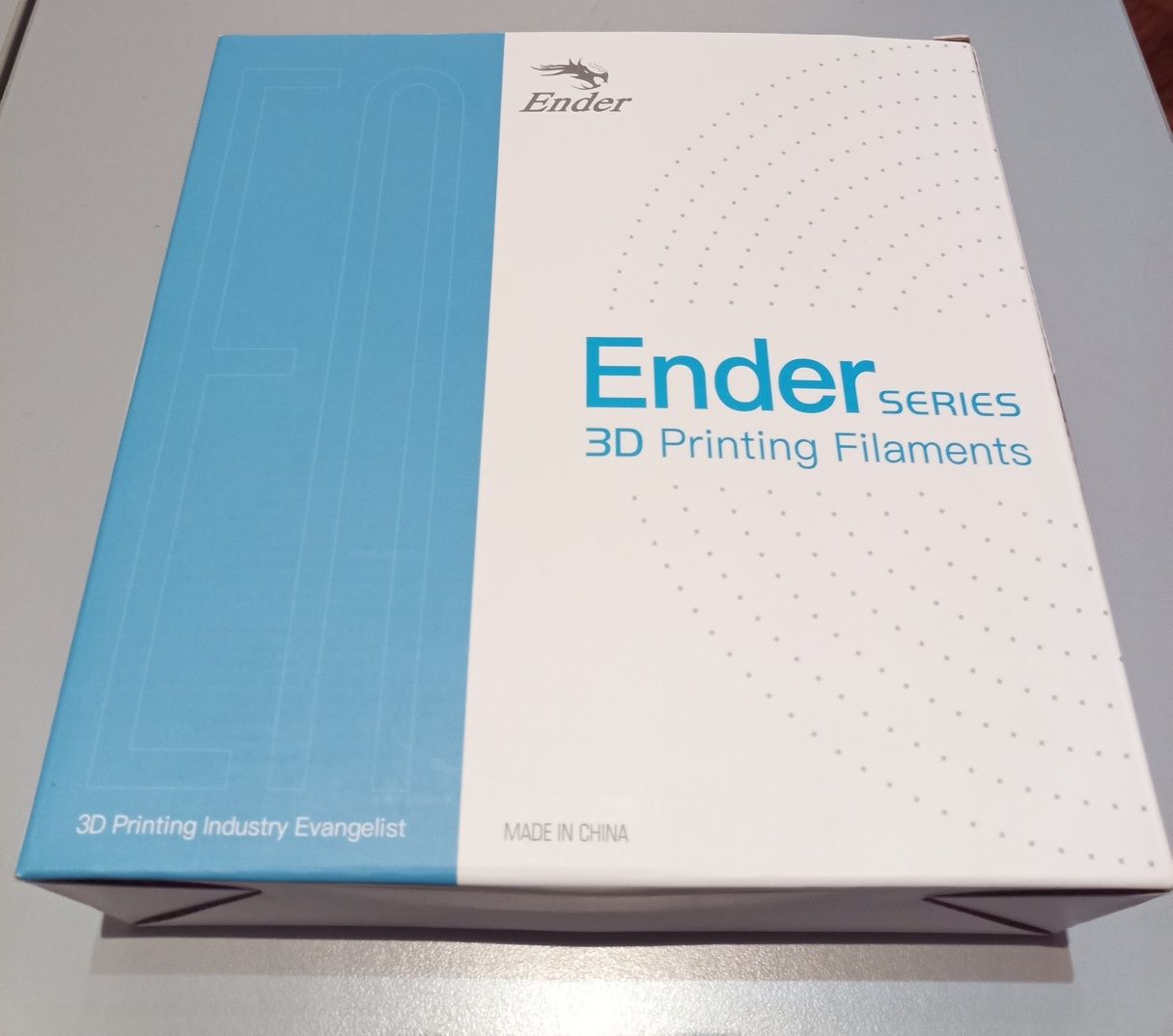 Filamento Plástico Creality para impressora 3D PLA em rolo de 1kg