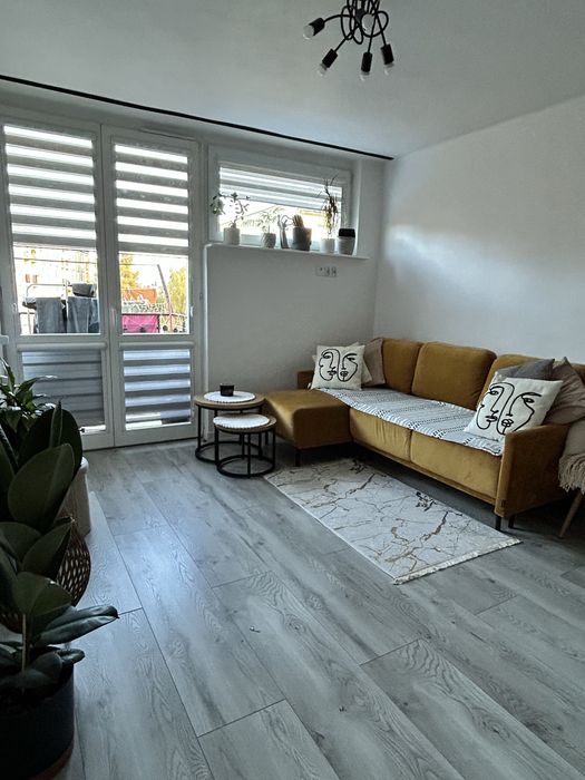 Zadbane mieszkanie po remoncie 2 pokoje balkon-Centrum Miasta