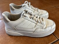 Buty sneakersy dziewczęce Jenny Fairy rozm. 40 stan dobry