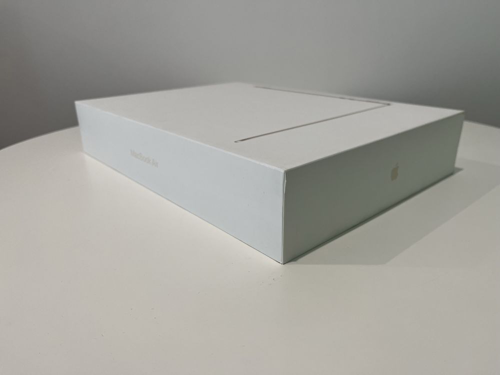 Nowy MacBook Air M2 15.3' 8/512GB Starlight