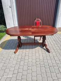Drewniany stół z 8 krzesłami do jadalni