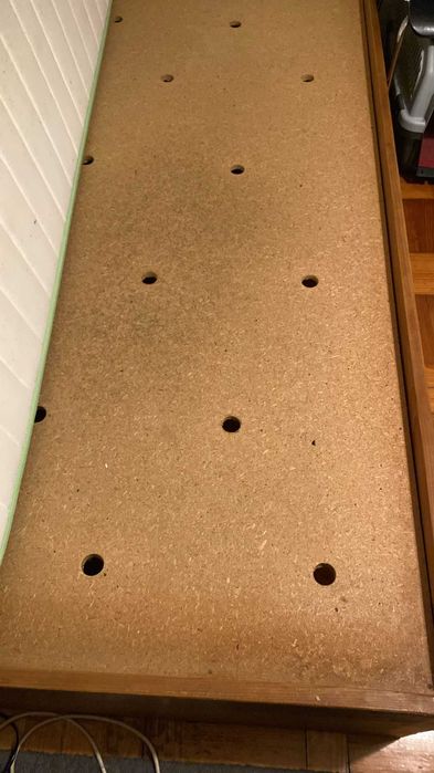 Cama de solteiro em madeira - para dar