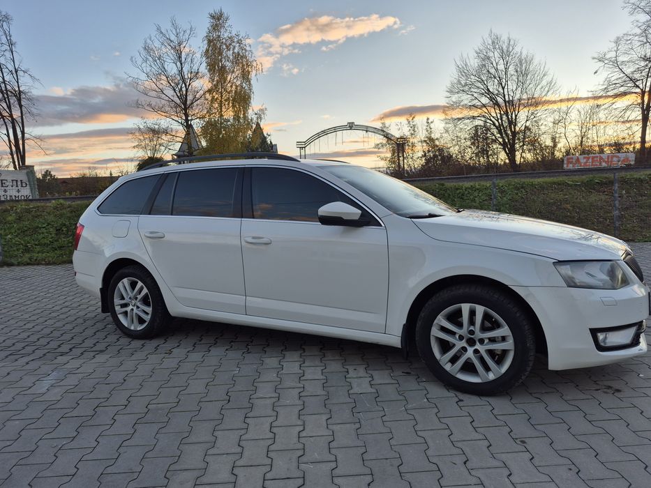 Продам Шкодку Октавія