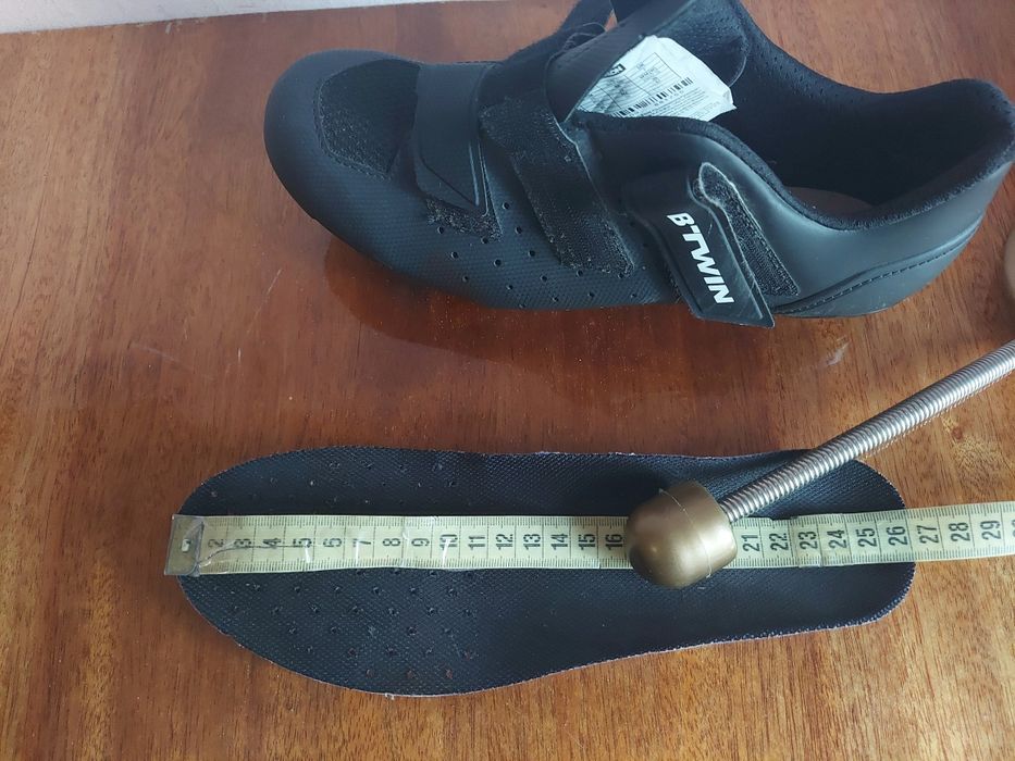 Велотуфлі фірми Scott Quechua оригінал

Розмір по бірці: 
Us w 9.4 m 8