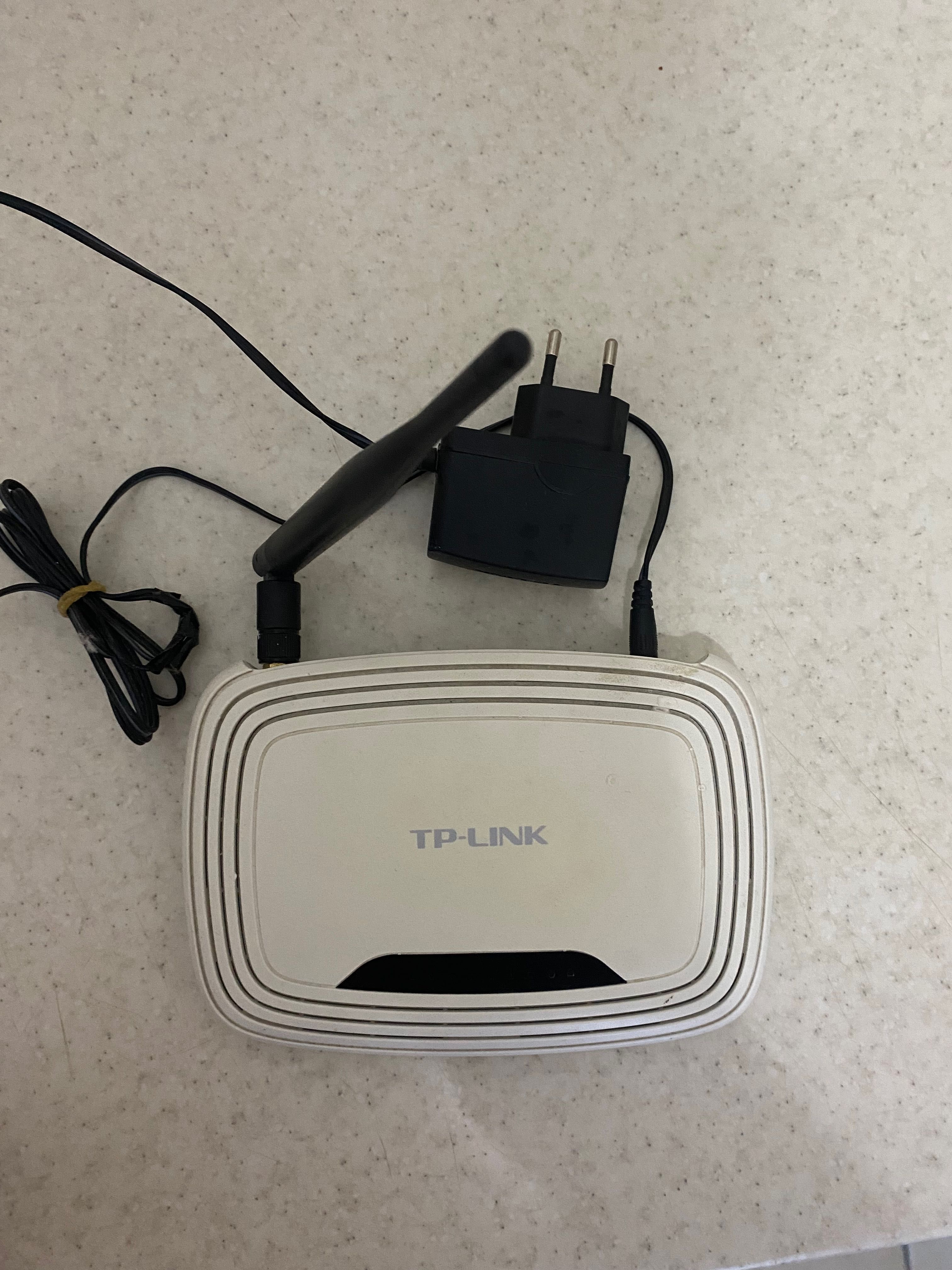Роутер tp-link Модель:TL-WR741ND
