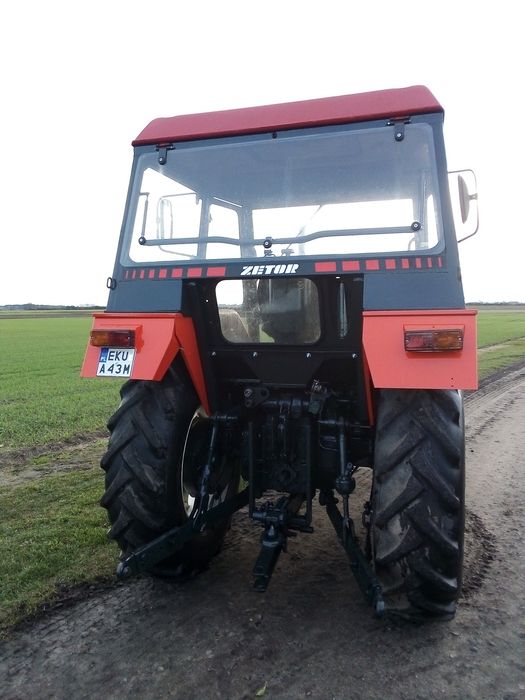 Ciągnik rolniczy Zetor 5211