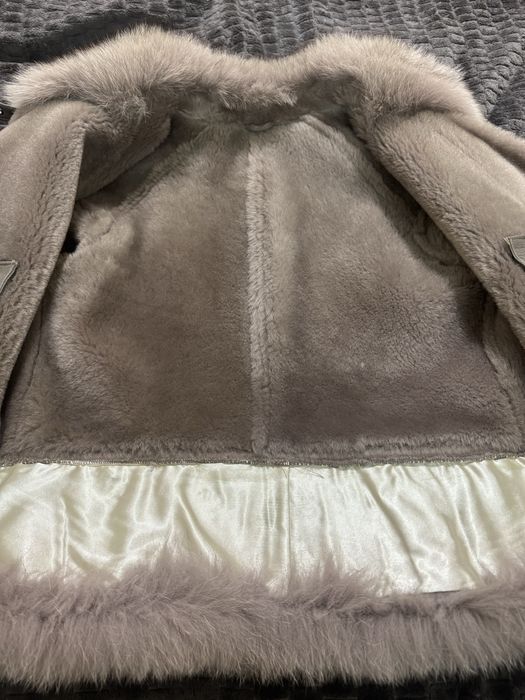 Стильна жiноча дублянка с натуральным хутром