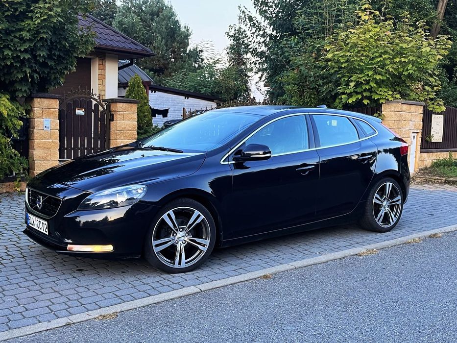 Volvo V40 V40 1.6 * R-DESIGN  * Bogate wyposażenie * Kamera * BLIS