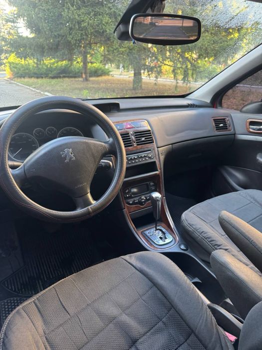 Продам Пежо 307 1,6 газ, бензин.