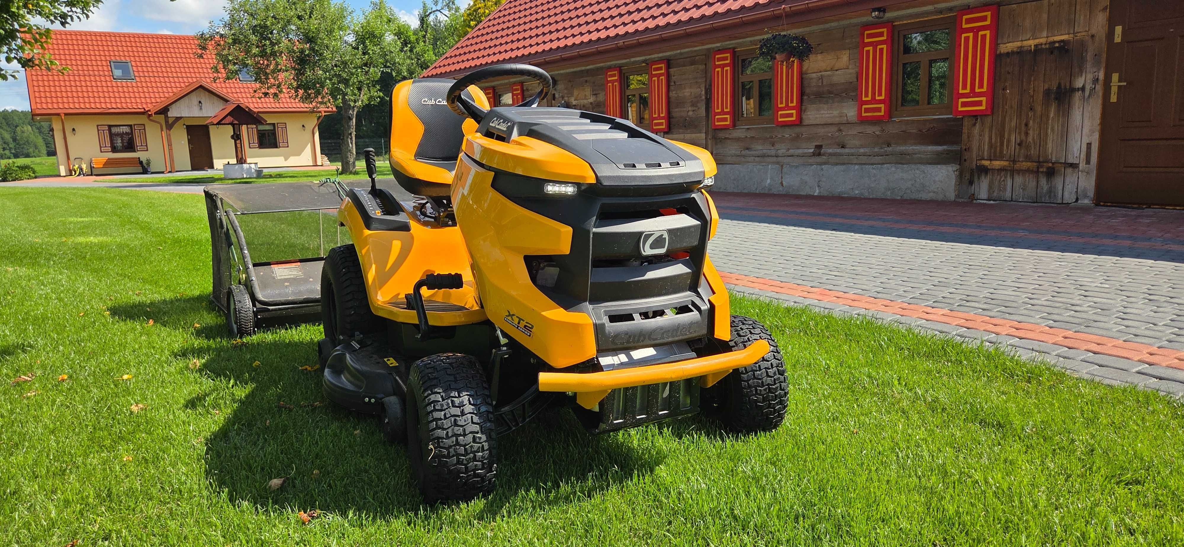 Traktorek ogrodowy Cub Cadet XT2 QS117+pług+przyczepka+łańcuchy nakoła