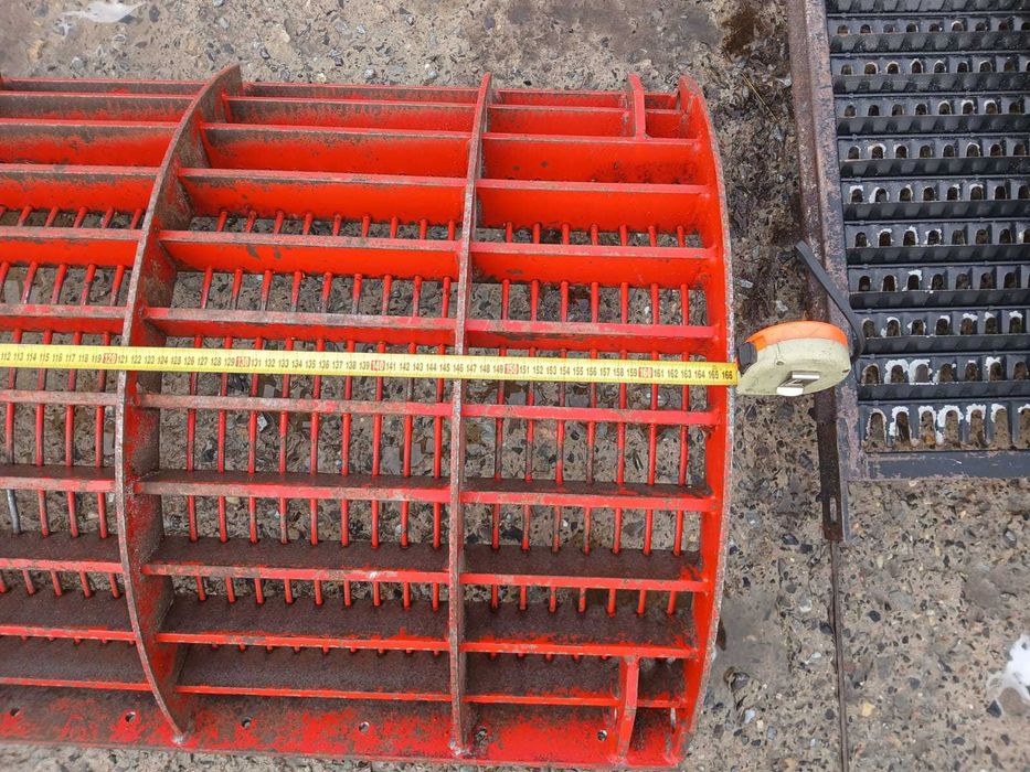 Sprzedam przezbrojenie do kukurydzy - Massey Ferguson, Fendt