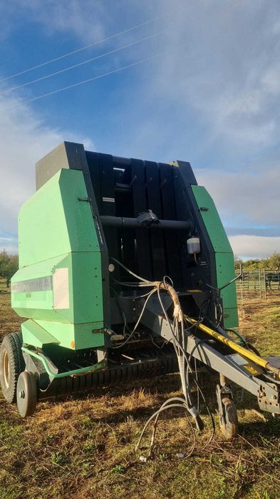 Enfardadeira Deutz Fahr