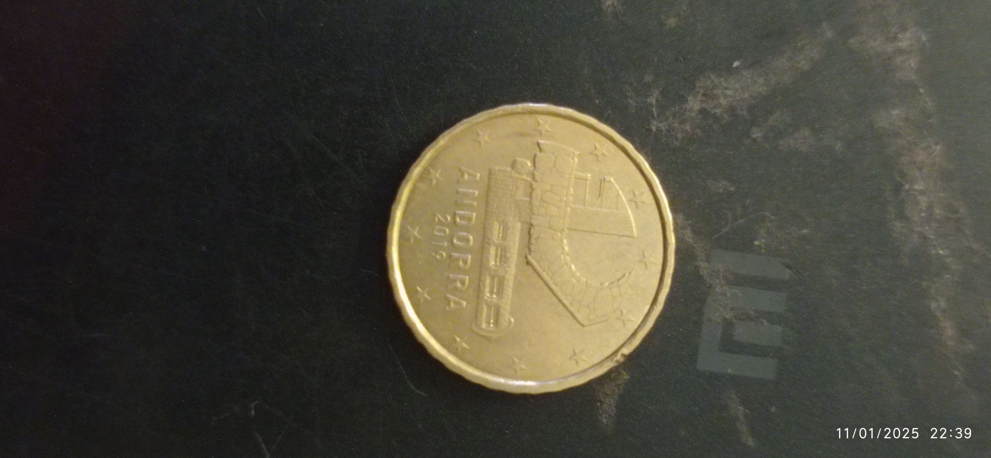 Vendo moedas e medalhas raras e de colecção