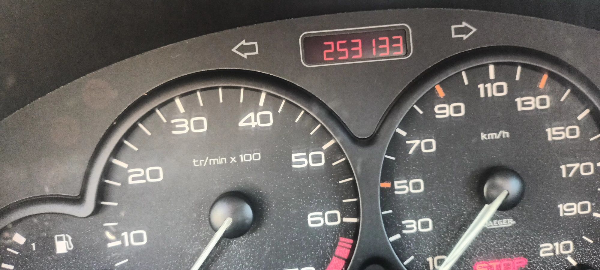 Peugeot  a venda, muito econômico