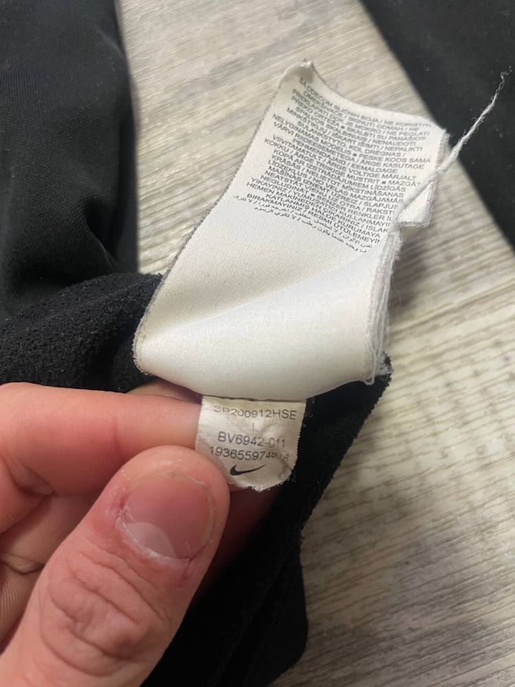 Продам термо-кофту Nike