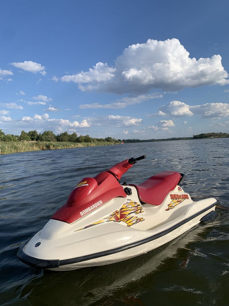 Продам гідроцикл bombardier sea doo brp gs