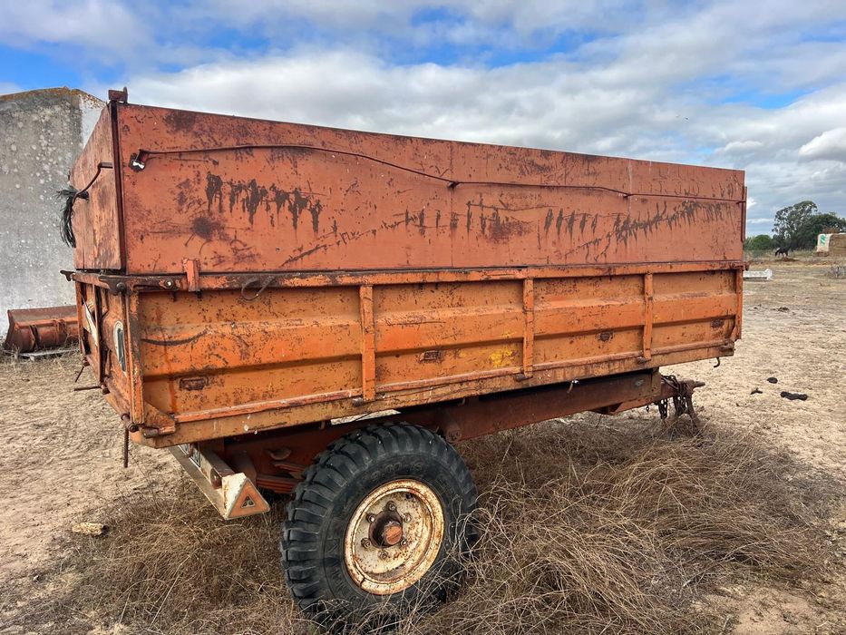 Reboque agrícola Galucho