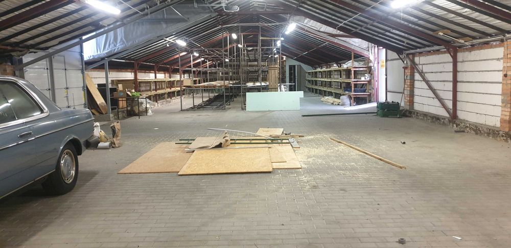 wynajmę hale 380 m2 brama wjazdowa 3x3 m + dodatkowo działka 730m2