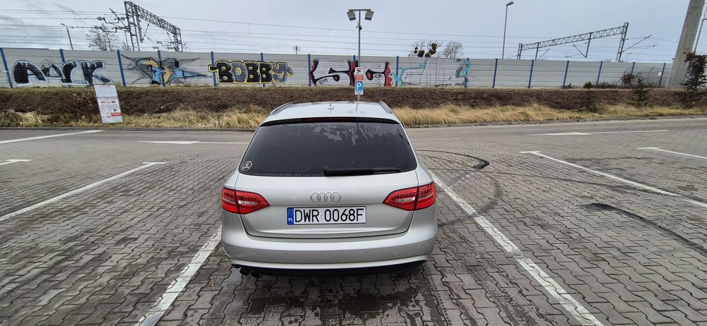 Sprzedam/zamienie Audi A4B8 2013