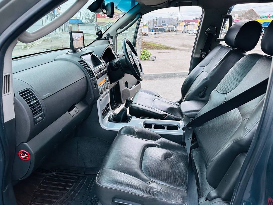 Продам Nissan Pathfinder 2,5 дизель полный привод