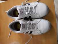 Sapatilhas Adidas NEO número 38