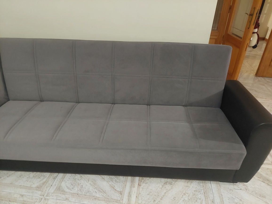 Sofa de sala com cama