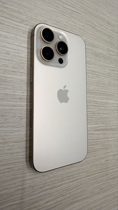 iPhone 16 Pro | 128Gb | Titânio Deserto (com Garantia)