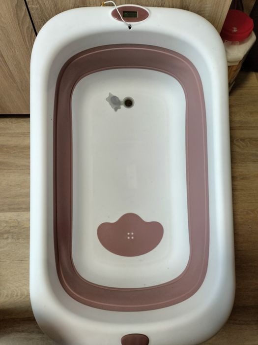 Дитяча ванночка з термометром