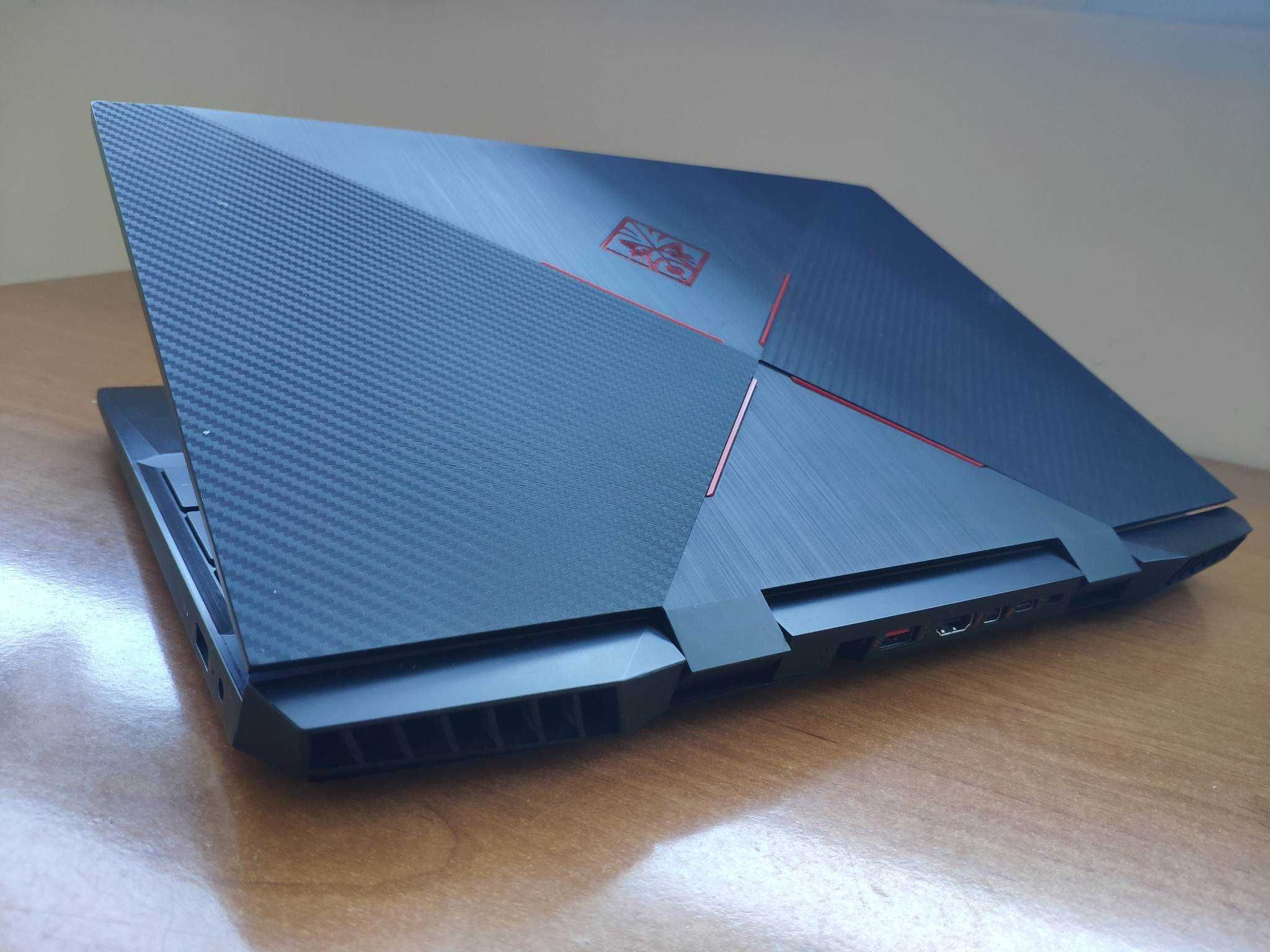 Sprzedam używany laptop HP Omen 15 Procesor: Intel Core i5-8300H