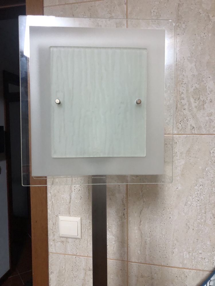 Candeeiro de  Pé
