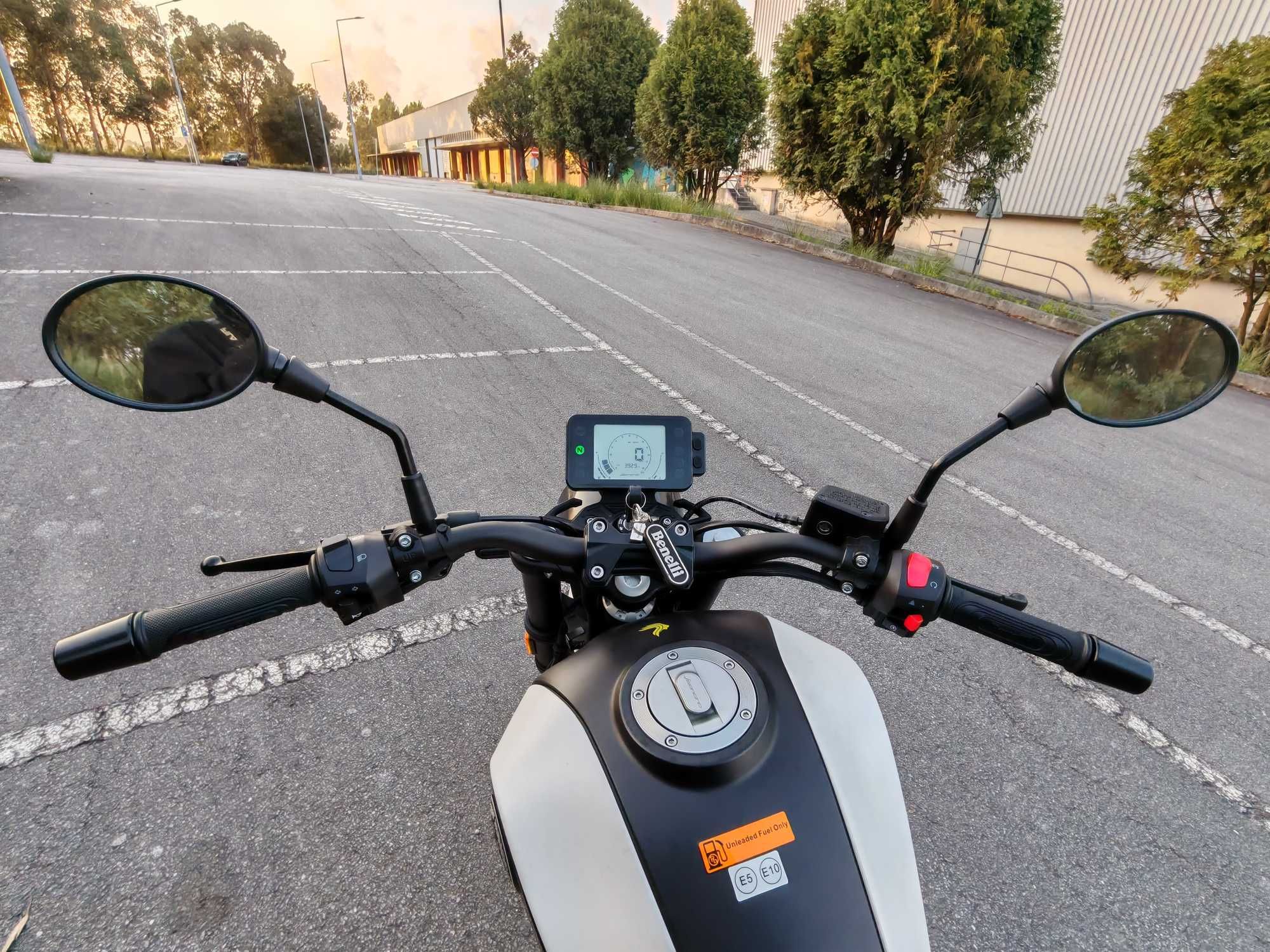 Benelli leoncino 125