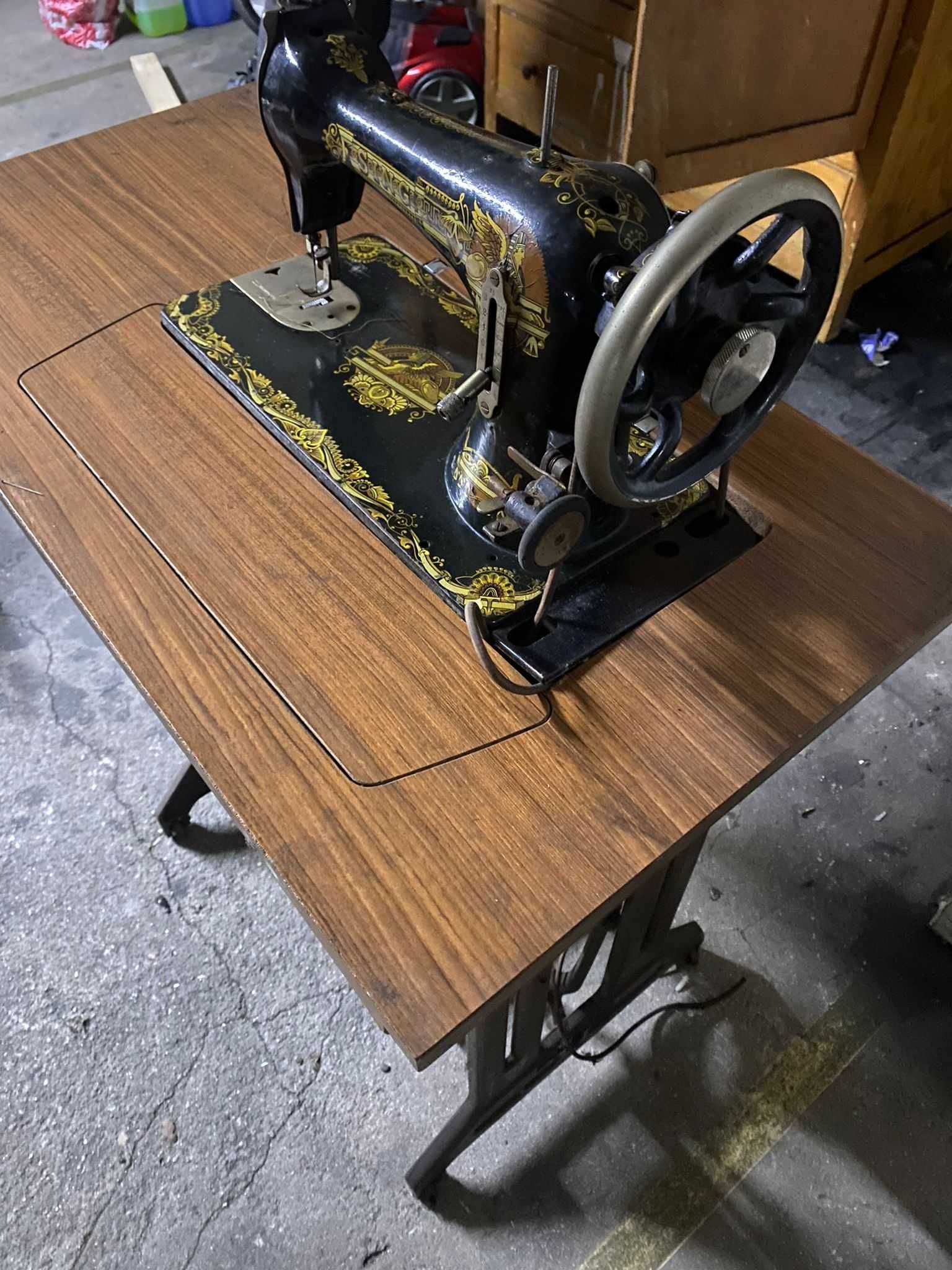 Máquina de costura vintage